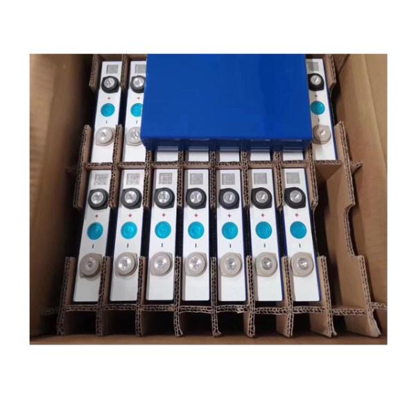 célula de batería de 3.2V LiFePO4 50Ah 60Ah 90Ah 100Ah 140Ah 150Ah 190Ah 200Ah 280Ah