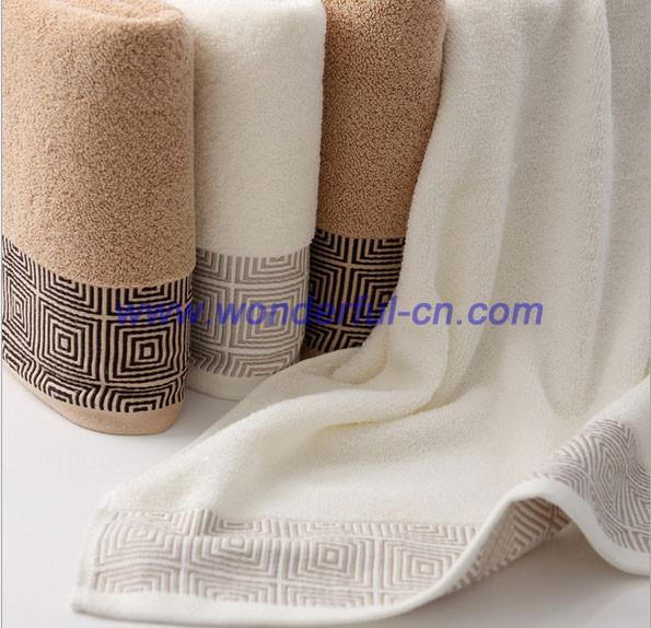 2016 Hot selling discount luxury cotton best bath towels on sale