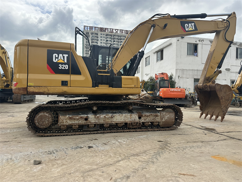 Оригинальный использованный экскаватор CAT 320 с двигателем C4.4 экскаватор Caterpillar 320