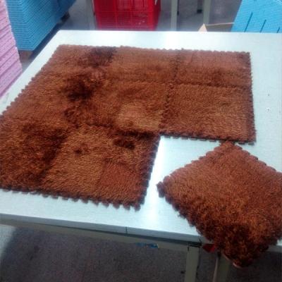 Telhas de assoalho luxuosos do tapete do tapete do assoalho do poliéster de 1.0cm/EN7 1Interlocking
