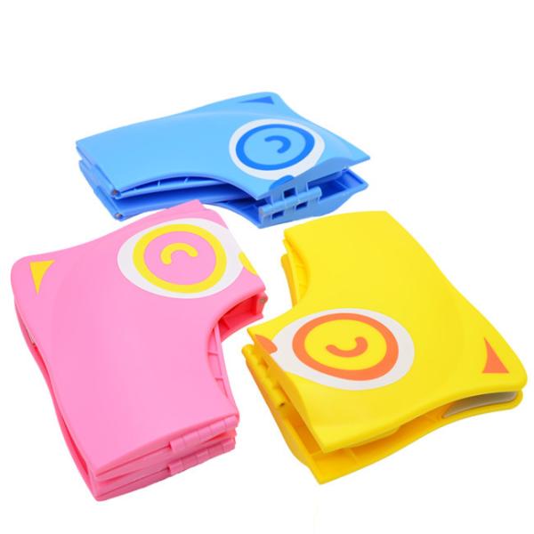 Owl Shape Folding Potty Seat ABS Material Anti Slip Buckles Pads Eco - Friendly