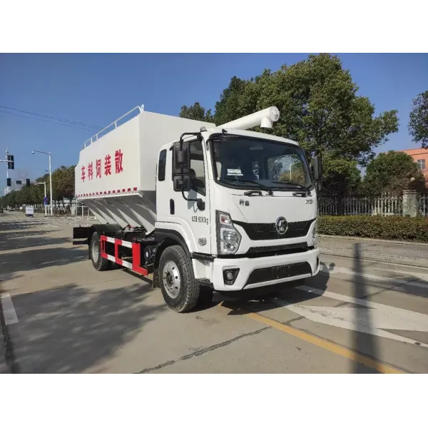 Heavy-Duty 15m3 Bulk Feed Transport Truck for Poultry
