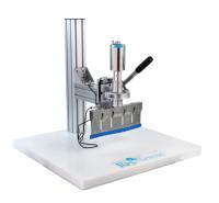 Hand Pressed Ultrasonic Cutting Machine For Frozen Meat Cake 20kHz 1kW