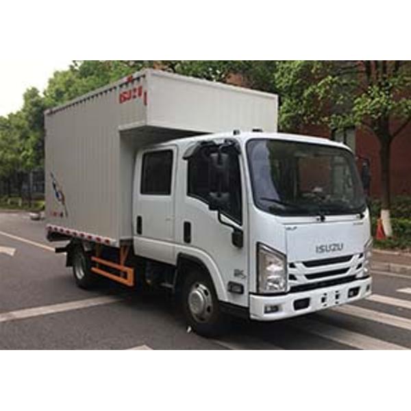 5 Seater Insulated Truck 126hp Isuzu Delivery Van Manual Transmission High Cabin