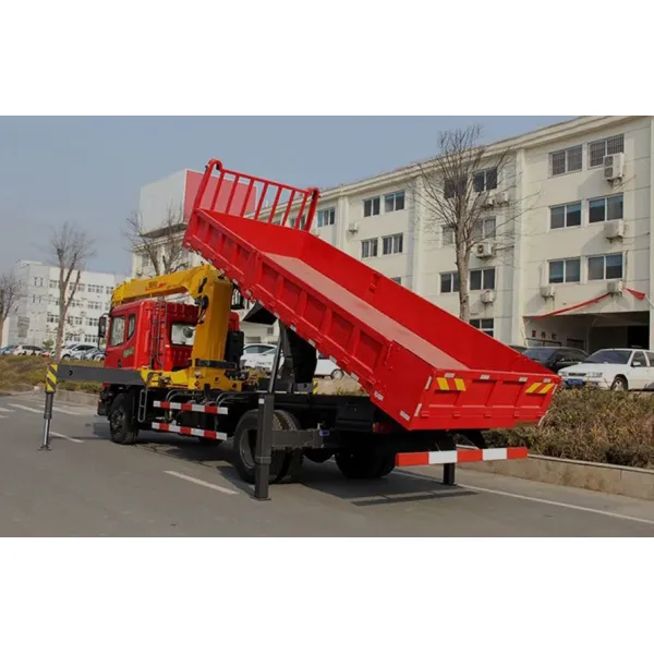 8 Ton Telescopic Truck Mounted Crane , Construction Service Truck With Crane