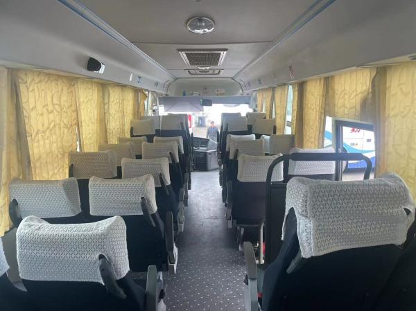 Autobus électrique pur KING LONG blanc de 11 mètres et 48 places équipé de batteries CATL