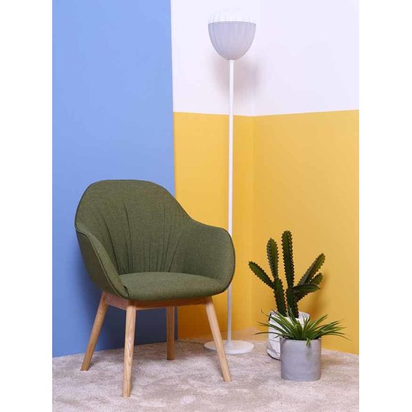 Ruched Backrest Restaurant Bistro Chairs Solid Ash Wood Legs Molded Foam High Resilience