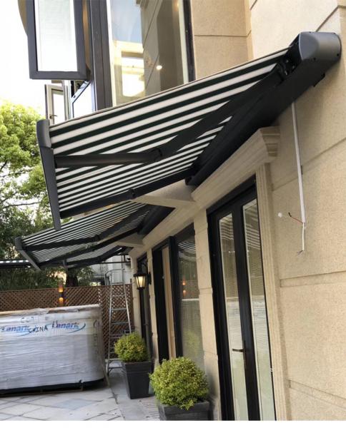 Dossel retrátil de alta qualidade motorizado do toldo da gaveta completa