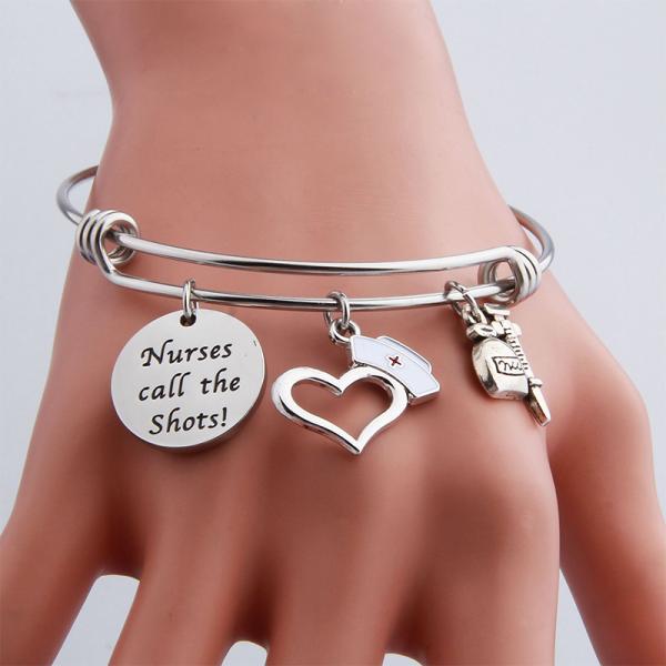 Fabdaz Womens Gold Bangle Bracelets 18k Gold Plated Multioccasion