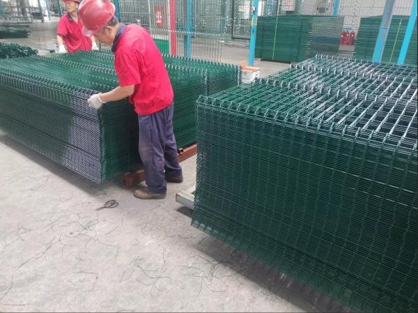 Powder Coated 358 Security Fence 12.7 * 76.2mm*2.1m  Eco Friendl Material