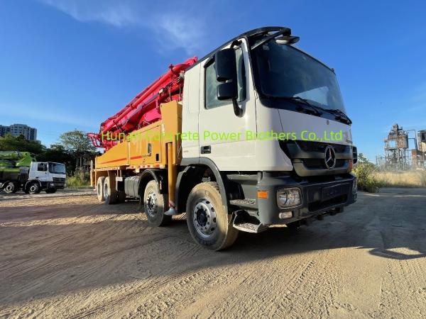 SG5366THB M46-5RZ 2012 Pompe à béton Putzmeister avec 4141 Pompe à remorque renouvelée de 46 m