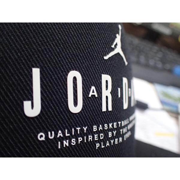 High-Frequency Woven Fabric Patch For Clothing With Embossed Logo , 3D Effect TPU Logo On Cap