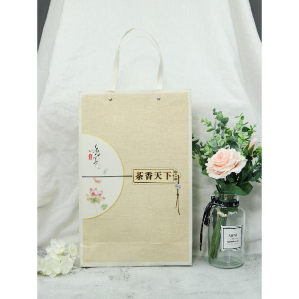 White Kraft Shopping Bags Color Printing With Metal Pin Multifunctional