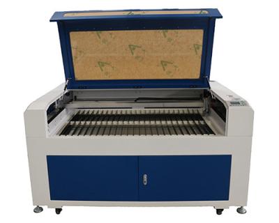Water Cooling High Precision CO2 Laser Engraving Cutting Machine For Wood Products