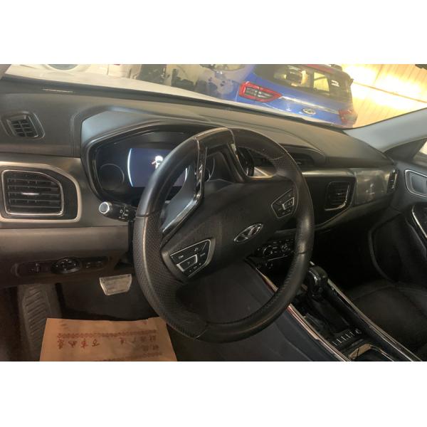 New/Second Hand CHERY TIGGO8 Red color 1.5 TCI