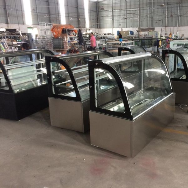 Refrigerated Case Cake Display Showcase Refrigerator for Bakery Chiller Floor Cooler Fridge Cabinet