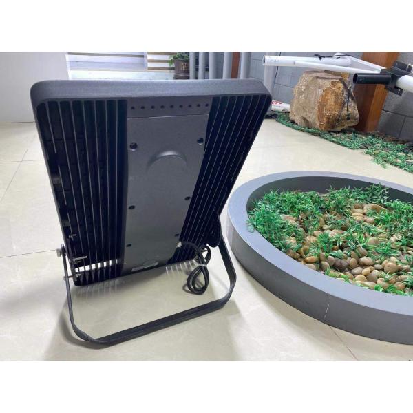 LUXEON 5050 250w IP66 a mené l'éclairage de stade pour le terrain de football