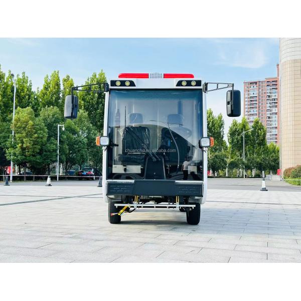 Fully Enclosed Sanitation Cleaning Truck Four Wheel Drive Pure Electric Sprinkler Truck