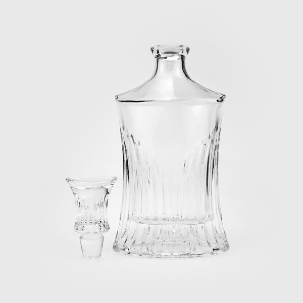 Elegant Glass Red Wine Glass Vodka Liquor Tasting Whisky Decanter with Glass Lid