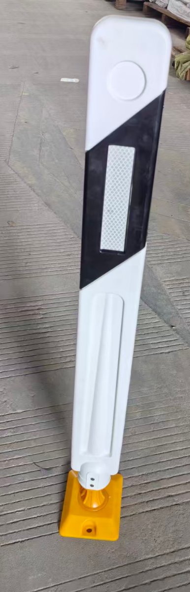 TRAFFIC Reflective Road Bollards 1000mm PVC White Bollard Yellow Base Traffic Flexible Post Warning Post Delineator