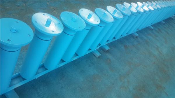 Heavy Duty Q235 Self Aligning Idler With Electric Static Spraying Painting