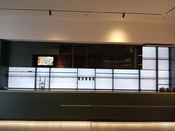 Prateleira de exposição aberta de alumínio para decoração de sala de estar / cozinha