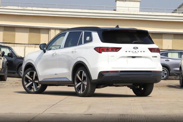 FORD LEADING 1.5T 2025 ECOBOOST 170 PREMIUM PLUS MID SIZE  SUV Gasoline Vehicle