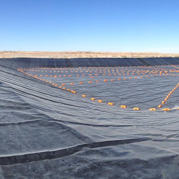 100% material virgem ASTM Standard GM13 HDPE Geomembrane Liner 0.3mm 0.5mm 1.0mm 1.5mm 2.0mm Para aterro sanitário / lago de camarão
