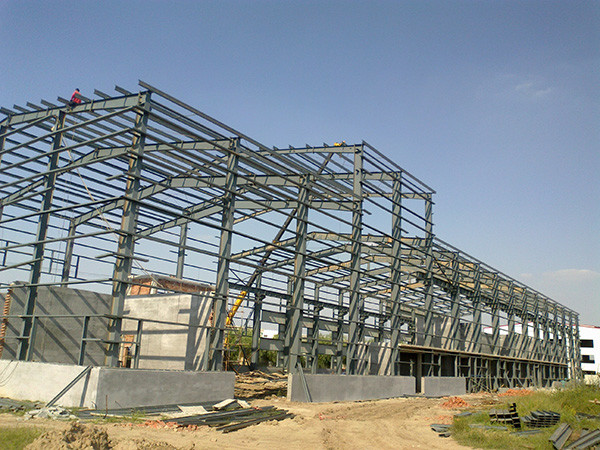 Lightweight Industrial Steel Buildings Q235 Q355B Steel Portal Frame Construction