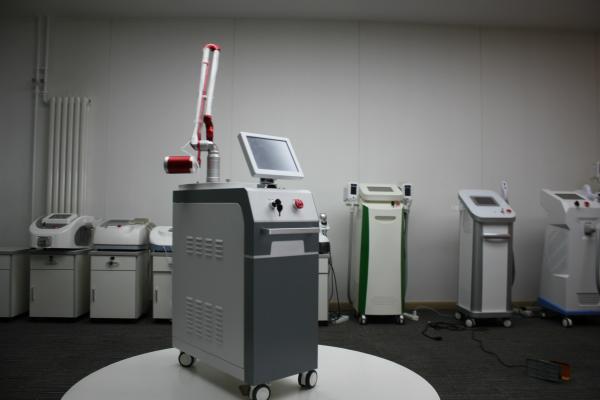 2000w power supply Q switched ndyag laser for tattoo removal