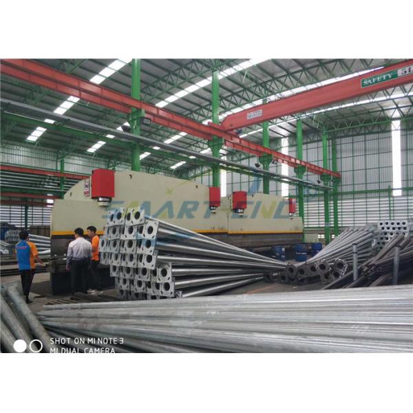 Конфигурация на открытом воздухе производственной линии фонарного столба профессиональная экономическая