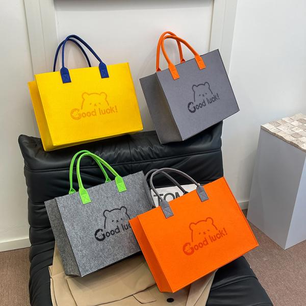 Cosmetic Bag Multi-Pocket Handbag Cartoon Felt Bag With Logo Fashionable Splicing Colors Accept Custom Logo Gift Tote Bag Felt Clothes Shopping Korean Fashion Bags