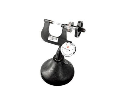 A máquina portátil do verificador da dureza de Rockwell com espaço 50 x 50mm conforma-se ASTM E18