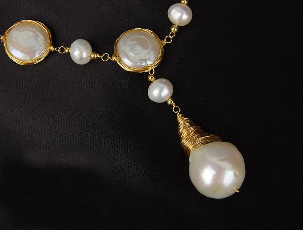 Natural Baroque Pearl necklace Cassic large irregular baroque pearl necklace  Baroque Pearl Metal Charm Necklaces Choker