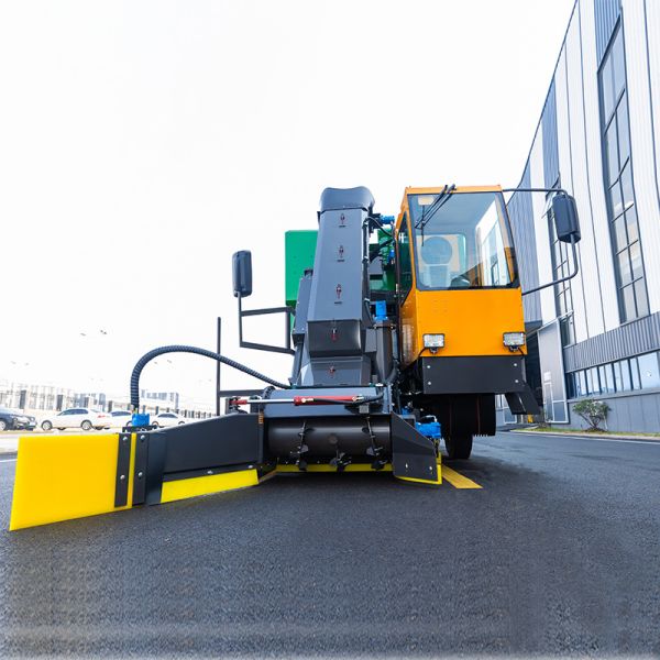 UHAND FC-16 Smart Self-Propelled Feed Collector – Livestock Farming Equipment