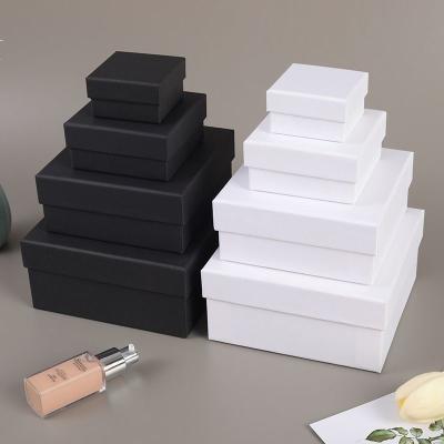 Boîtes d'emballage en papier rigide à estampage à chaud avec logo personnalisé Boîte cadeau en papier