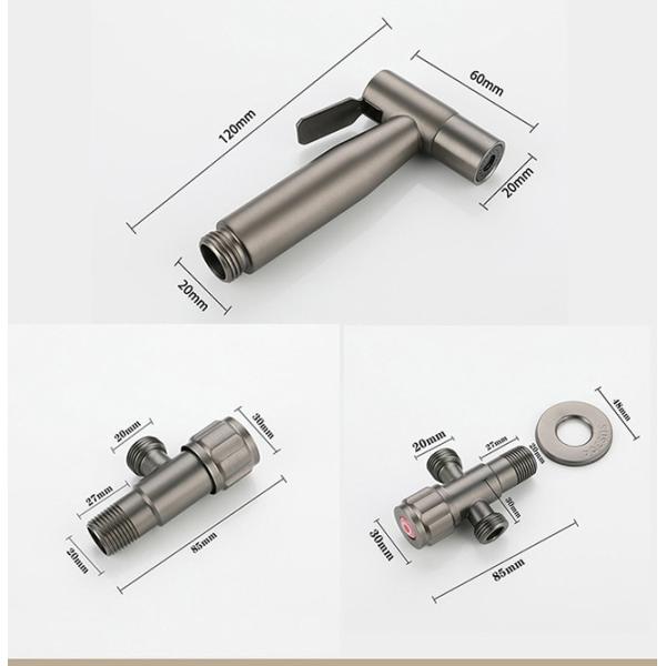 Современная гостиница почистила установленную стену щеткой Shattaf биде туалета давления золота высокую