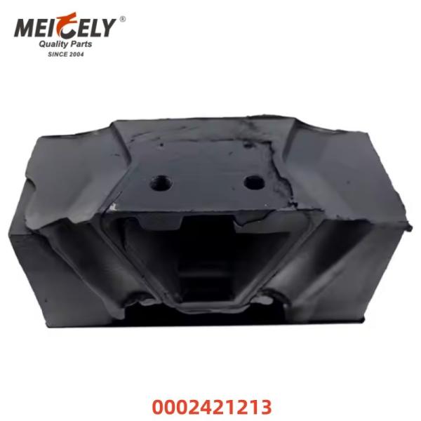 Engine Mounting Bracket Truck Engine Spare Parts OEM 0002421213 3502407018  For Mercedes