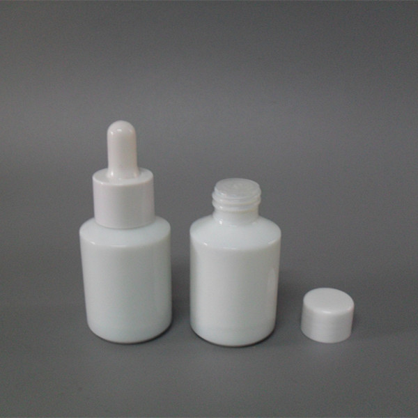 cosmetic packaging 30ml opal white essential oil glass bottle with aluminum lid