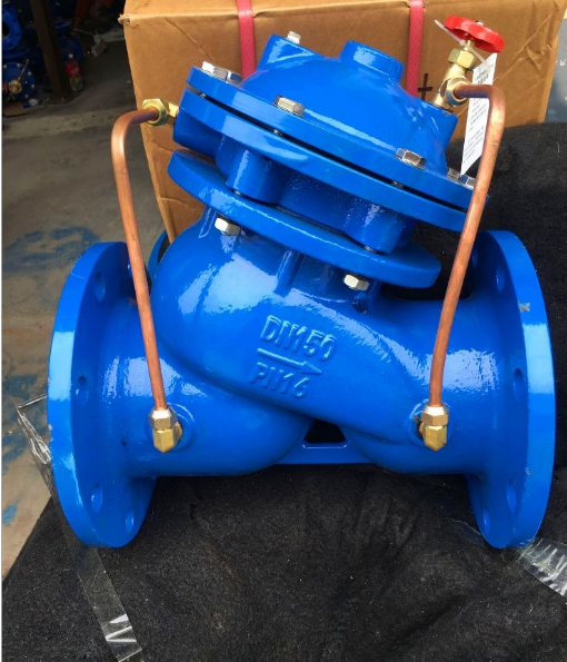 Автоматический клапан регулирования давления и регулирования потока с гибким железом PN10 PN16