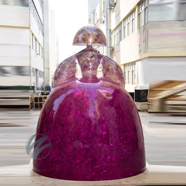 Custom Garden Decoration Transparent Resin Figure Sculpture