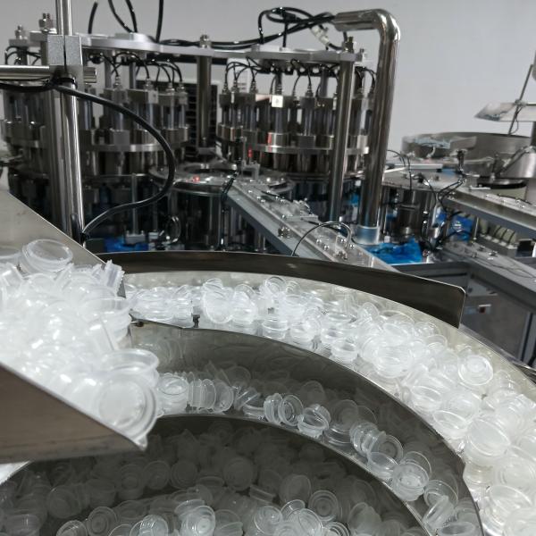 Máquina ensambladora de tapones Euro 12000-14000pcs/h Control PLC