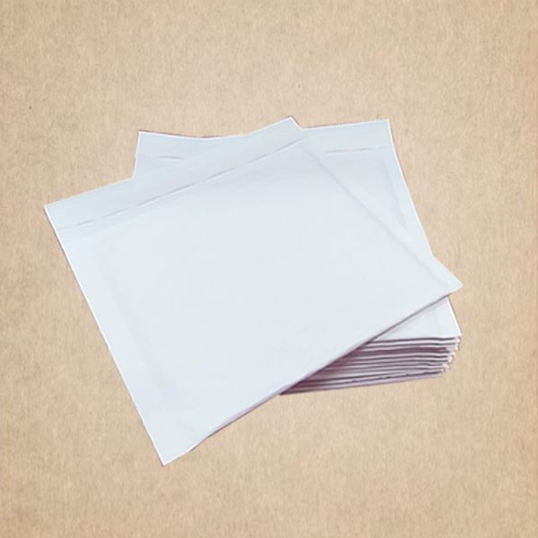 White Bubble Wrap Bag 2 Layers OEM Bubble Pouches For Shipping