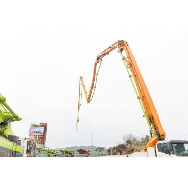 Bomba de hormigón en el chasis de Scania Extra Long Boom 2014 Zoomlion 63m Plantas móviles de lotes