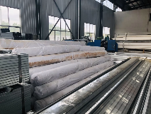 Cultivation de champignons en polycarbonate dans des serres