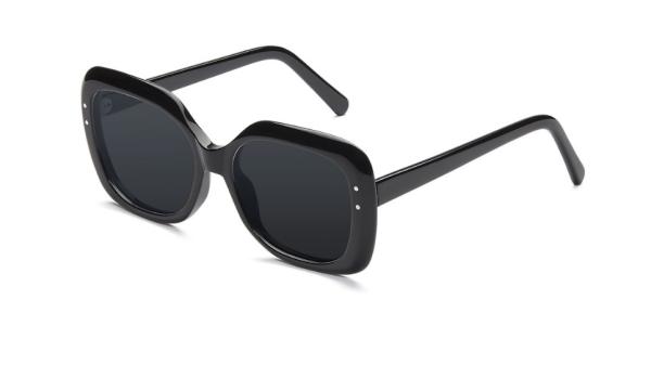 Womens Boyfriend Style Oversize Sunglasses  Vintage UV 400 Protection brand design shade creative frame