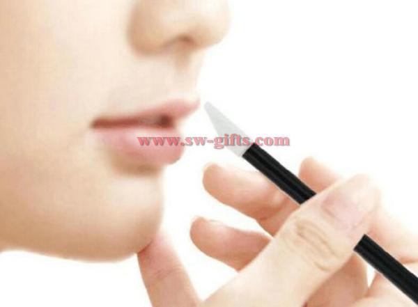 Good Sale Disposable MakeUp Lip Brush Lipstick Gloss Wands Applicator Make Up Tool Wholdsale