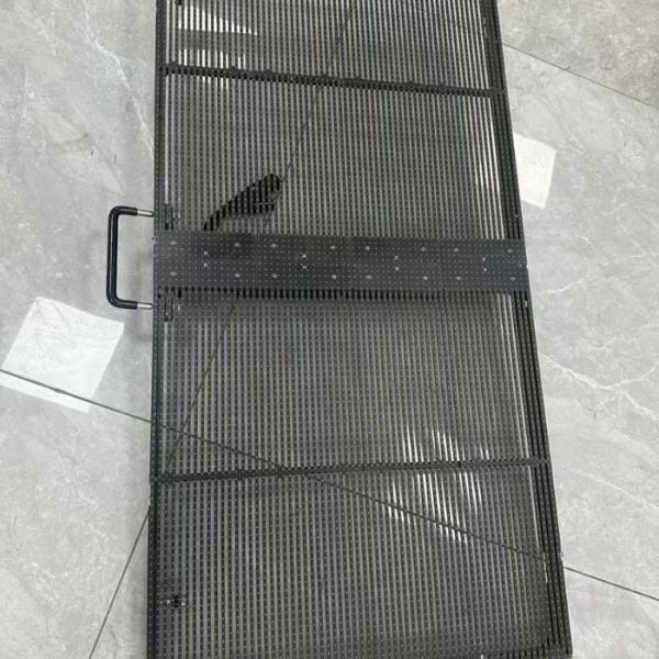 7.8 Inch Outdoor Rental LED Screen Lianchengfa LTX-S Series Transparent Screen