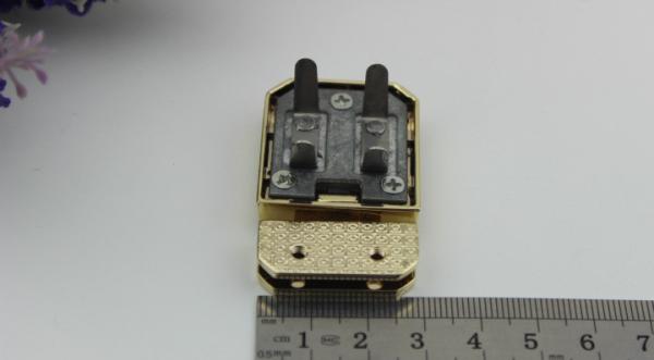 Wholesale zinc alloy hardware accessories shiny gold metal purse turn lock for leather wallets