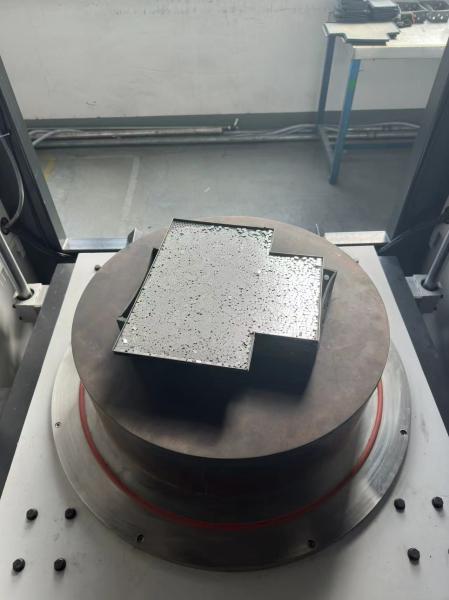 1150Ordm C Heat Treatment Electric CIM MIM Sintering Furnace For Metalworking Annealing Degreasing